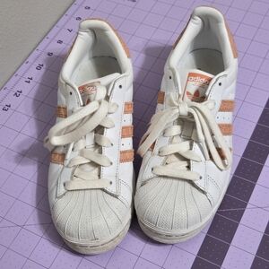 Adidas Original Superstar Shoe 7 peach Orange Coral